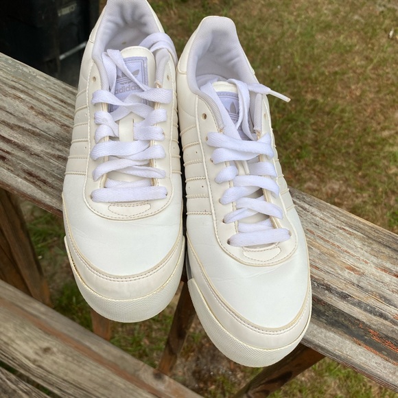 Mens Adidas White Tennis Shoes Size 8 1/2 - Picture 3 of 8